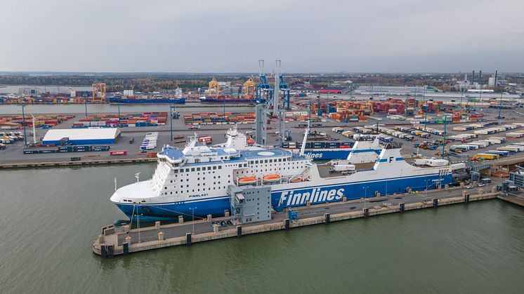 MS Finnlady is one of three Finnlines vessels that will be equipped with Yara Marine's shore power solution.