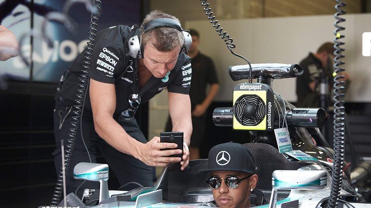 MERCEDES AMG PETRONAS vinner återigen konstruktörsmästerskapet i Formel 1 med ebm-papst som Team Partner