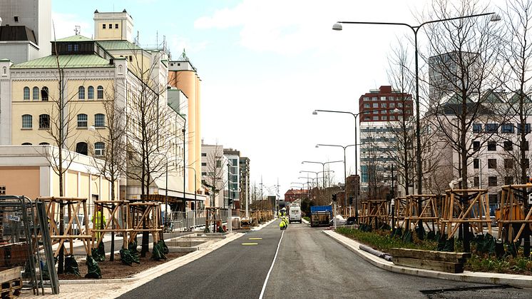 Neptunigatan håller på att färdigställas, april 2019. Foto: Lars Bendroth