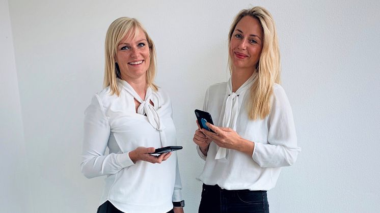 Fra venstre: Drifts- og utviklingsleder i VB Smart AS, Elise Støle Ovedal sammen med HMSK- og driftskoordinator Pernille Wabakken, gleder seg over at stadig flere VB-rørleggere tar i bruk VB Smart. – En meget lønnsom investering, sier de.