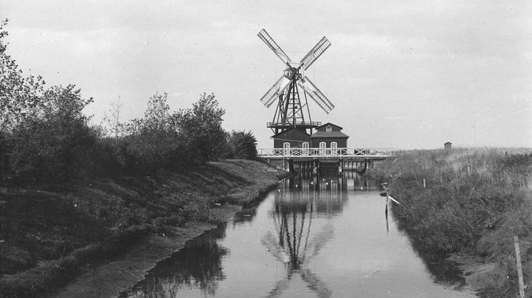 Turbinen-1895-839x1024.jpg