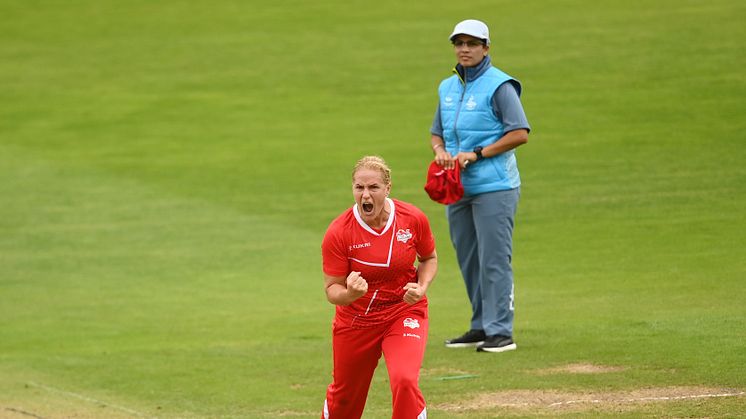 Katherine Brunt scored an unbeaten 38 and took 1-16. Photo: Getty Images