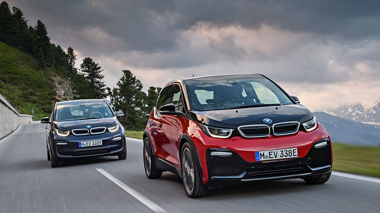 Nye BMW i3 og helt nye BMW i3s: Mer elektrisk kjøreglede fra BMW