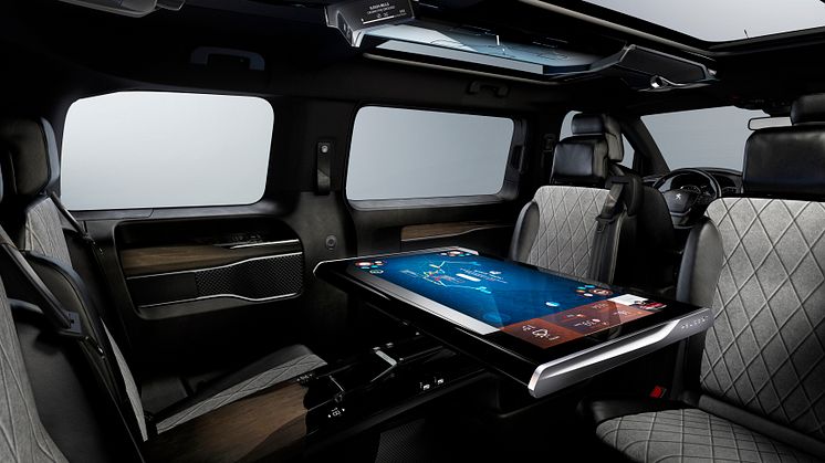 Konceptbilen Peugeot Traveller i-Lab - smart VIP-transport för business