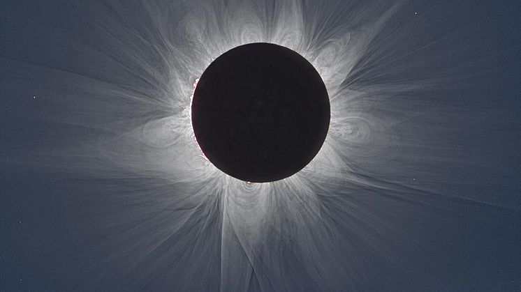 Get the best views of the total solar eclipse in March 2015  with Fred. Olsen Cruise Lines!