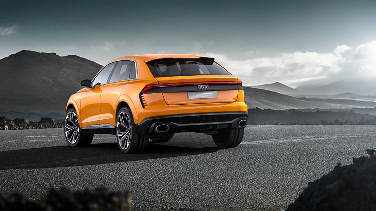 Audi Q8 sport concept (Krypton Orange)
