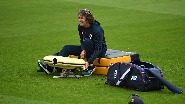 Bruce French takes part in a drill during a England Nets Session at Emirates Old Trafford on August 04, 2020 in Manchester, England. (Getty Images)