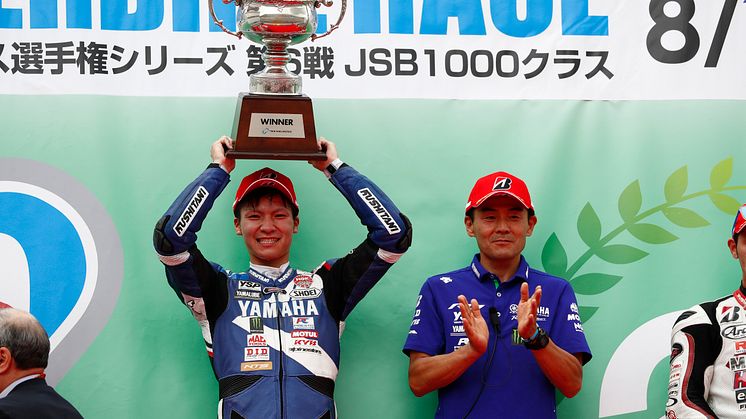 今季2勝目を挙げたYAMAHA FACTORY RACING TEAMの野左根航汰