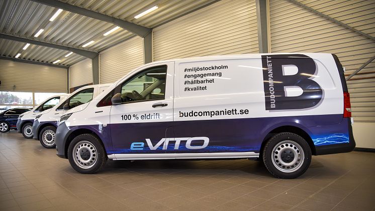 Eldrivna Mercedes-Benz eVito levererades till Budcompaniett i Stockholm
