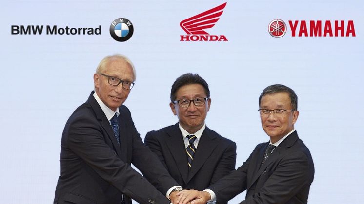 Motorcycles become part of the connected vehicle world ~Yamaha, BMW Motorrad, and Honda cooperate to further increase safety of powered two-wheelers
