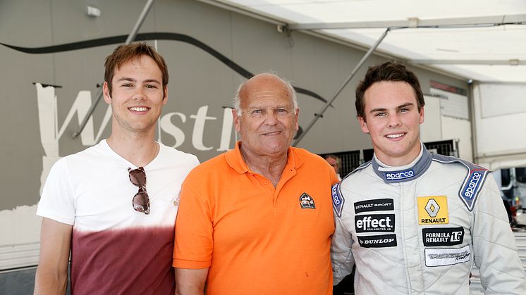Första segern för Paul Blomqvist i Formel Renault 1,6