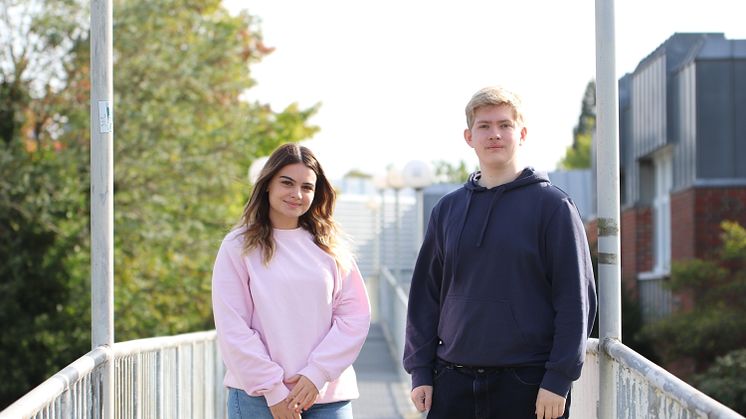 Gamze Tascioglu und Marius Meyer - Auszubildende der Universität Vechta