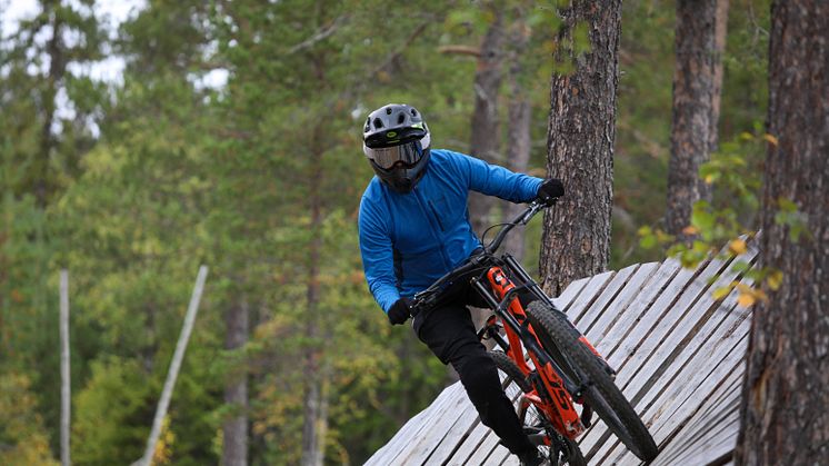 Downhill-cykling i Lofsdalen Bike Park 