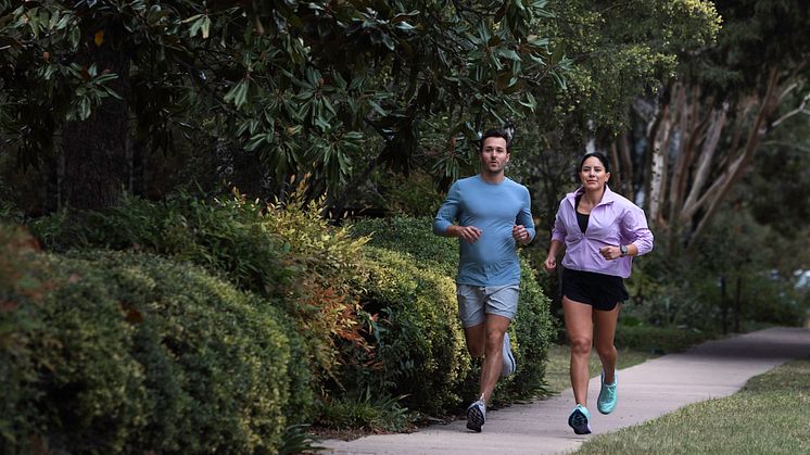 Smartwatchdata från Garmin-användare runt om i världen visar att ju mer människor springer, desto mer förbättras deras hälsa.