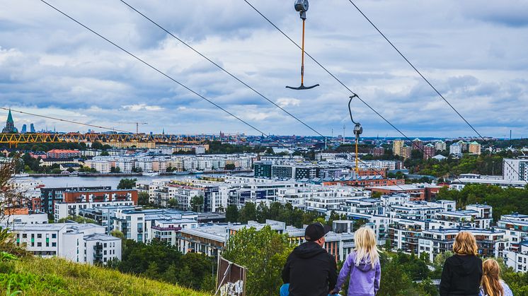 SkiStar presenterar året-runt-satsningen Sports & Adventures i Stockholm Hammarbybacken: Välkommen på pressträff 24 mars