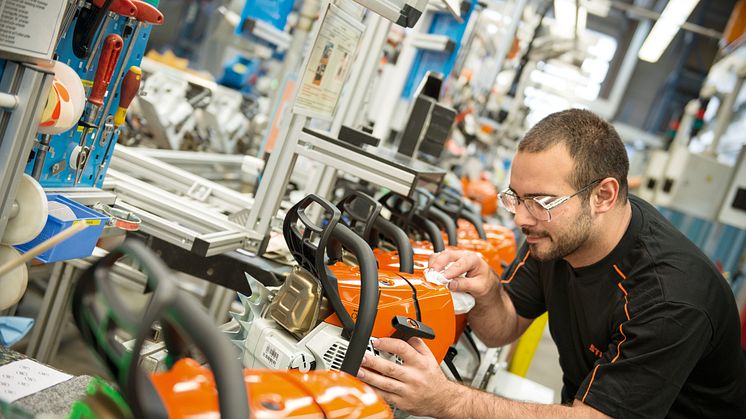 STIHL opkøber COSMOS, som er en fremtrædende producent af lydpotter, og øger dermed produktionskapaciteten.