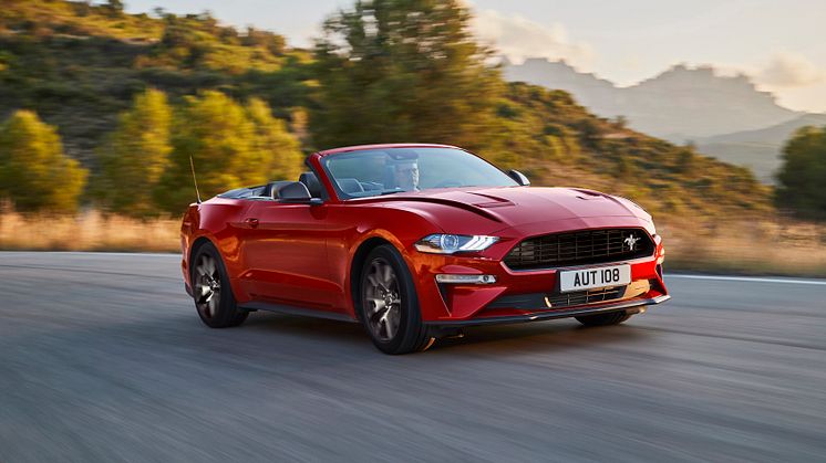 FORD_2019_MUSTANG_55_03