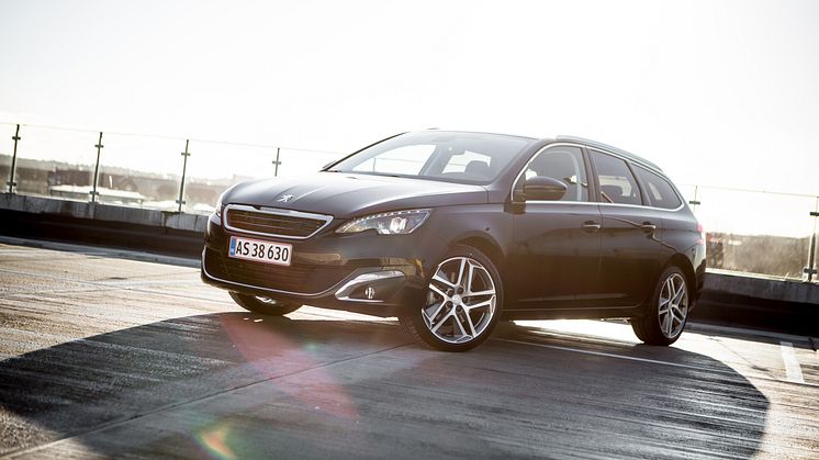 Automobiles Peugeot fortsætter positiv tendens