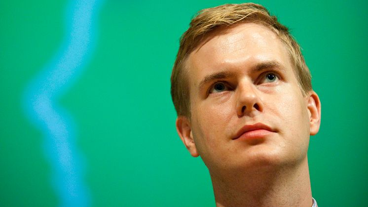 Miljöpartiets Gustav Fridolin föreläser om hur partiet vill förändra skolan 