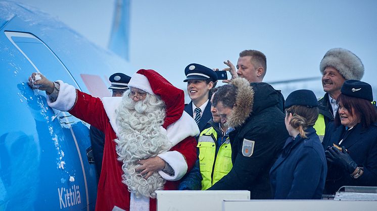 TUIn uusin Boeing 737 MAX 8 sai nimekseen "Kittilä"