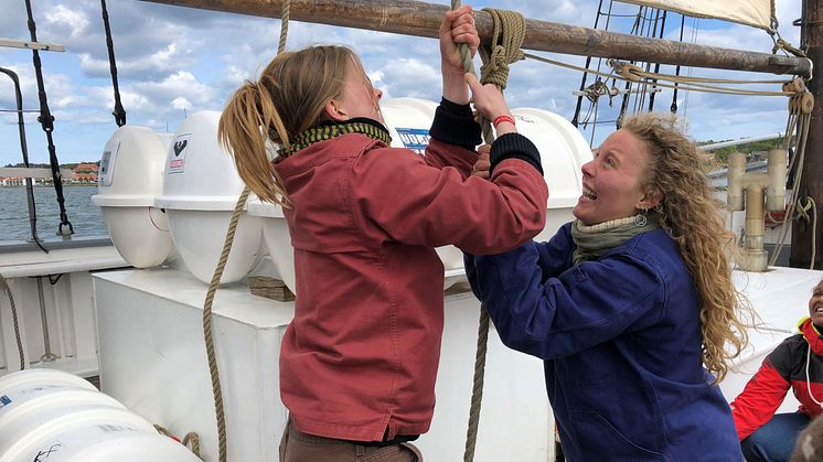 Young Sailor sætter sejl