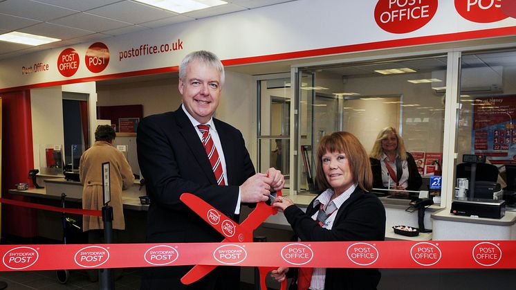 It's all eyes on the clocks as Porthcawl Post Office unveils new look and opening hours