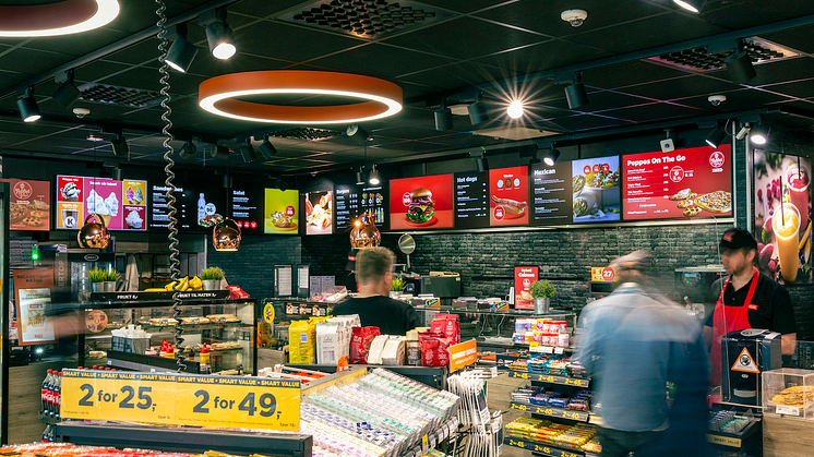 Circle K uppgraderar till digitala ytor på 86 stationer i Norge – Visual Art gör jobbet