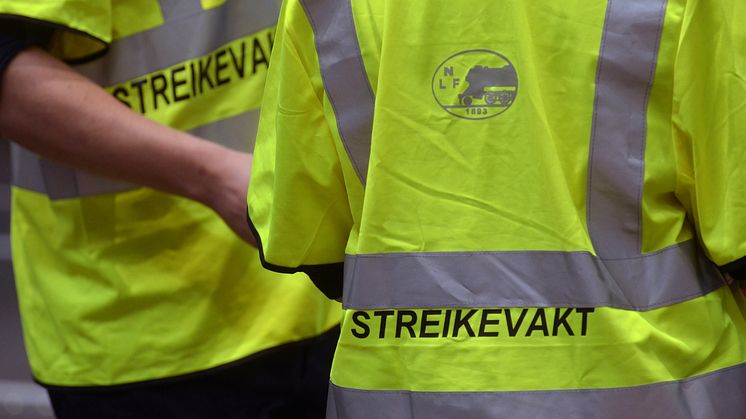 Det er ingen lovregler som gir foreldrene rett til fri eller omsorgspenger. I praksis betyr det at arbeidsgivere må tilrettelegge på andre måter for ansatte som nå ikke kan møte på jobb grunnet streik, sier Gauslaa i Simployer. FOTO: Dreamstime