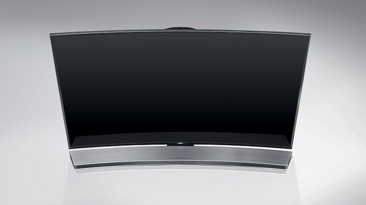 Medrivende lydoplevelse med buet Soundbar fra Samsung