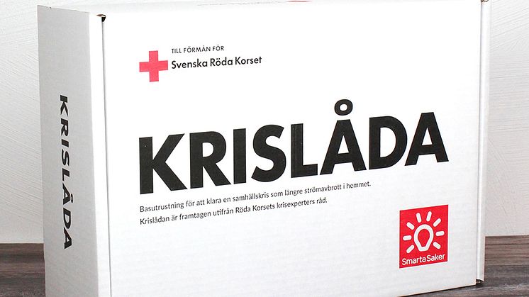 Krislådan innehåller basutrustning för att klara en samhällskris som ett längre strömavbrott.