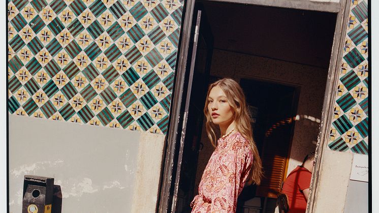 GINA TRICOT GOES FOR INTERNATIONAL CO-BRANDING THIS SUMMER