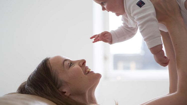 Having a Bluewater water purifier at home to remove tap water pollution allows mom's to focus on the hugs and cuddles.