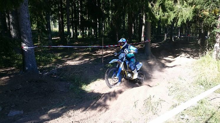 Emelie Borg Nilsson satsar på pallplats i Enduro SM inför 2016.