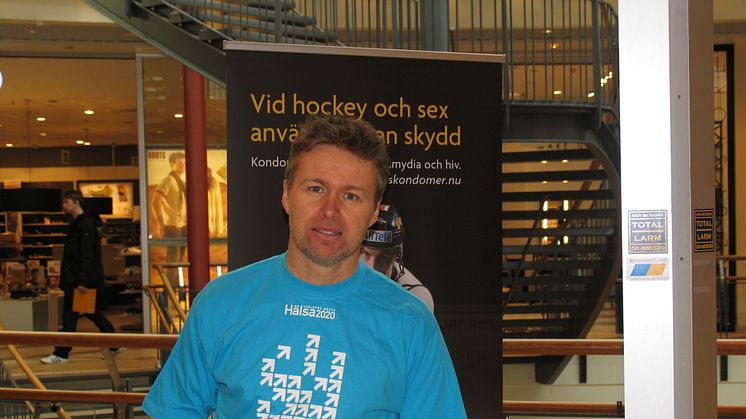 Skellefteå AIK:s Jocke Lindström ökar uppmärksamheten kring klamydia