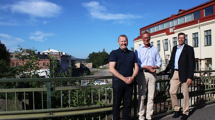 Fr.v: Bjarne Fjellanger, Mölndala Fastighets AB; Mats Bergh, Johanneberg Science Park; Christian Schwartz, Mölndal Energi