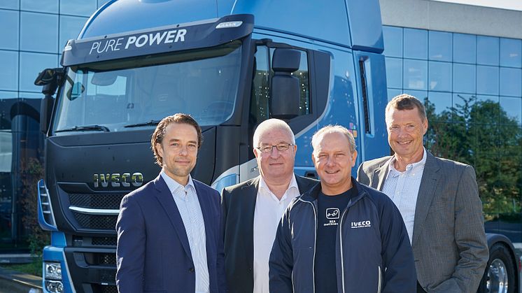 Erfarne kræfter står bag REA Erhvervsbiler A/S, der pr. 1. oktober overtager den største del af IVECOs aktiviteter på Sjælland. Fra venstre: Håkan Jönsson, Gert Hansen, Peter Hansen, Jan Nørskov Pedersen