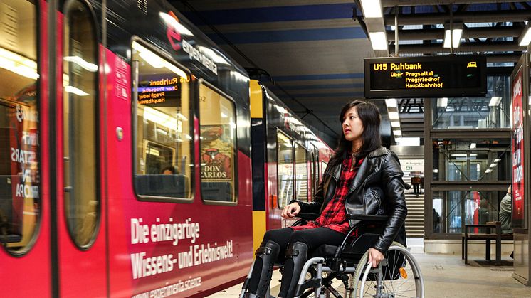 Aktion Mensch-Umfrage zum 5. Mai zeigt: Individuelle Mobilität wird durch Barrieren massiv eingeschränkt 