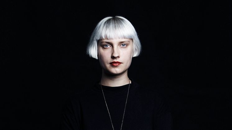 Molly Nilsson bringer igen minimalistisk og melankolsk synthpop til VEGA 