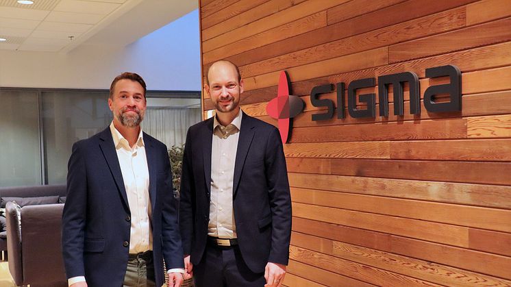 Robert Åberg, VD på Sigma Technology Insight Solutions, och Fredrik Hofflander, Deloris medgrundare