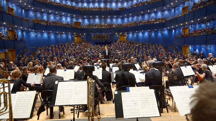 Norrköpings Symfoniorkester i De Geerhallen med chefdirigent Michael Francis