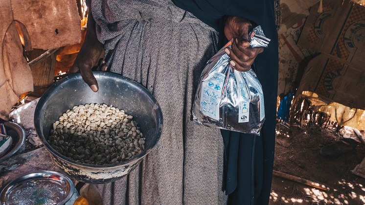 Miljontals människor riskerar att drabbas av hungersnöd och extrem fattigdom efter att kriget i Ukraina har fått priset på mat att stiga till rekordhöga nivåer. Foto: Khadija Farah/Oxfam