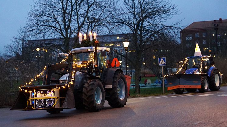 En rullande succé! Även i år går det att se det annorlunda luciatåget i Uddevalla den 13 december. 