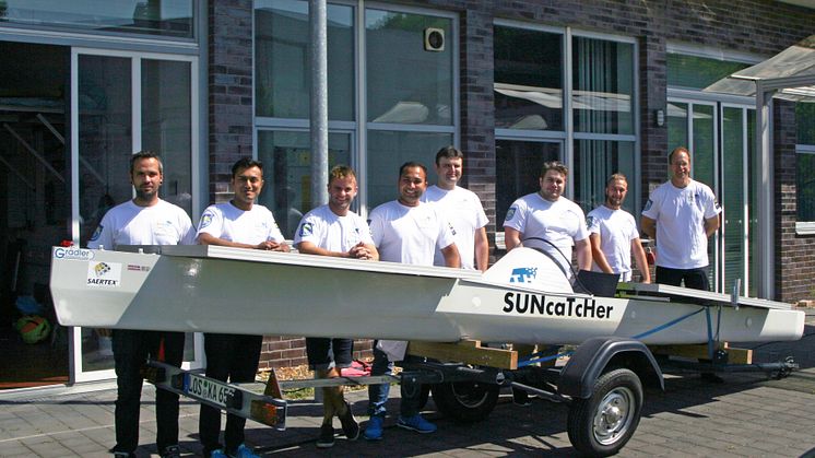 Das Team der TH Wildau: Studierende und Lehrende aus den Fachgebieten Automatisierungstechnik, Maschinenbau, Physikalische Technologien und Energietechnik.