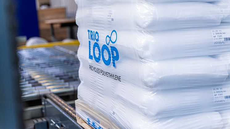 Trioplast have developed what is likely to be the world’s first Stretch Hood film made from up to 50% post-consumer recycled polyethylene.