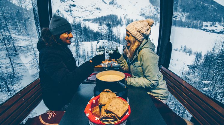 Fondue Gondel © Saastal Tourismus AG-Finnegan Laver