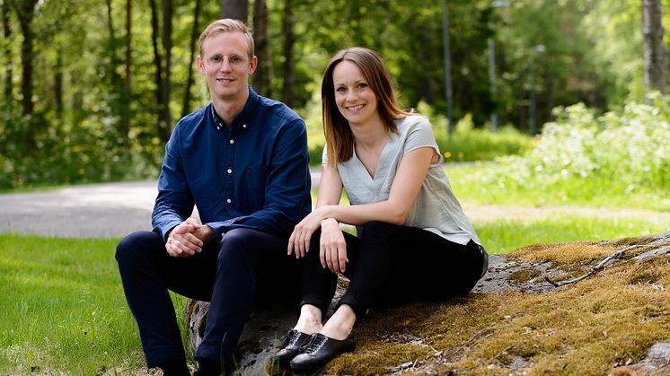 Att Aron Kristoffersson och Frida Nilsson redan gjort en mycket framgångsrik bolagsresa med Aleva ger dem fördelar i startupbolaget, men tid är en bristvara. Därför söker de nu en partner att bygga Samarit med.