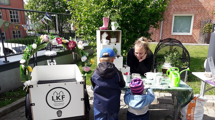 På fyra utvalda områden bjuds det på jubileumskalas i LKFs regi - alla hyresgäster och lundabor är välkomna!