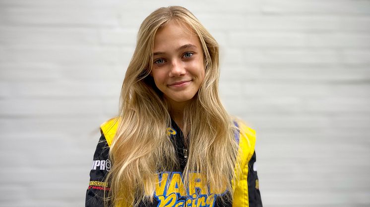 14-årige Alba fra Roskilde udvalgt af FIA til prestigefyldt shootout med Ferrari