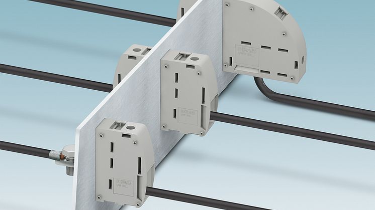 High-current feed-through terminal block for up to 232 A