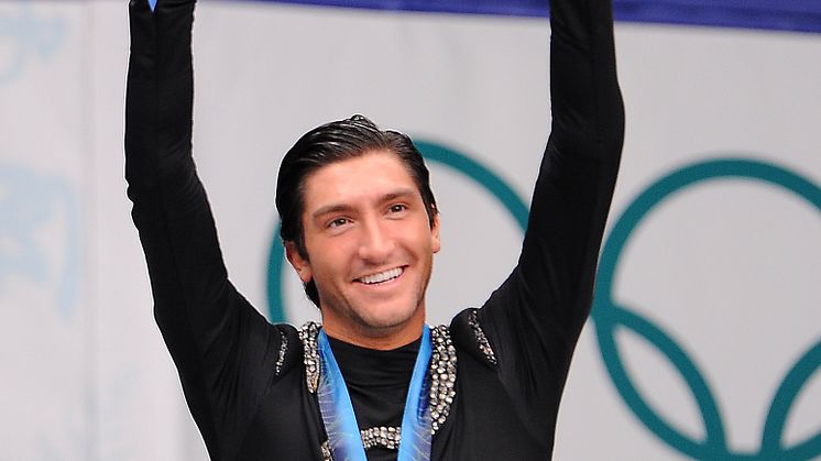 Regerande Olympiske mästaren Evan Lysacek kommer till Stockholm Ice 2012